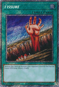 Fissure  (RA03-EN084)  Platinum Secret Rare